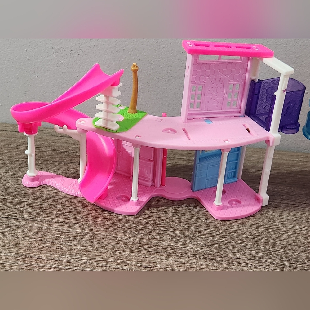 Barbieland Mini Doll Lot Dream House & Vehicles - Picture 3 of 16